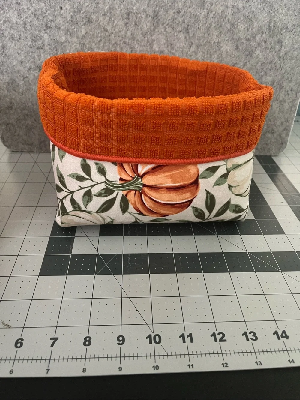 Dish dry mat Storage Basket with Pumpkin Print - NEW, handmade